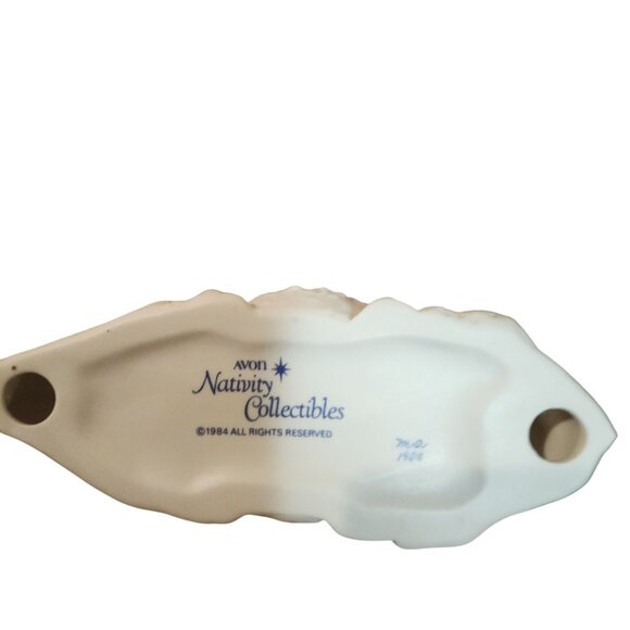 Avon Nativity "The Camel" Bisque porcelain figurine - Picture 5 of 5